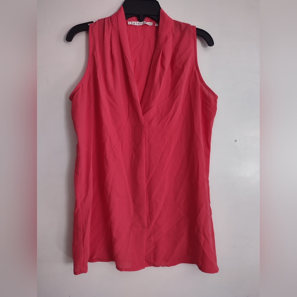 Women's Shirt small